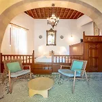 Arte Appartement Lindos (Rhodes)